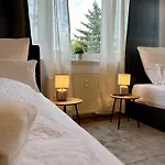 Cozyhome Zwenkauer Zwenkau