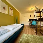 Cozyhome Zwenkauer Appartement *