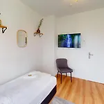 Cozyhome Zwenkauer Appartement *