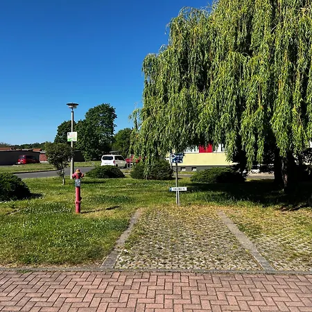 Cozyhome Zwenkauer Apartment